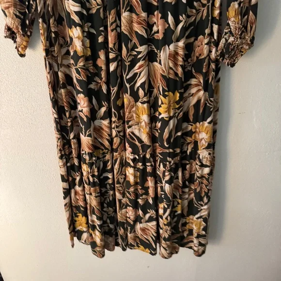 H&M Floral Stand Collar Maxi Dress Size Small fits to Large - Picture 8 of 10